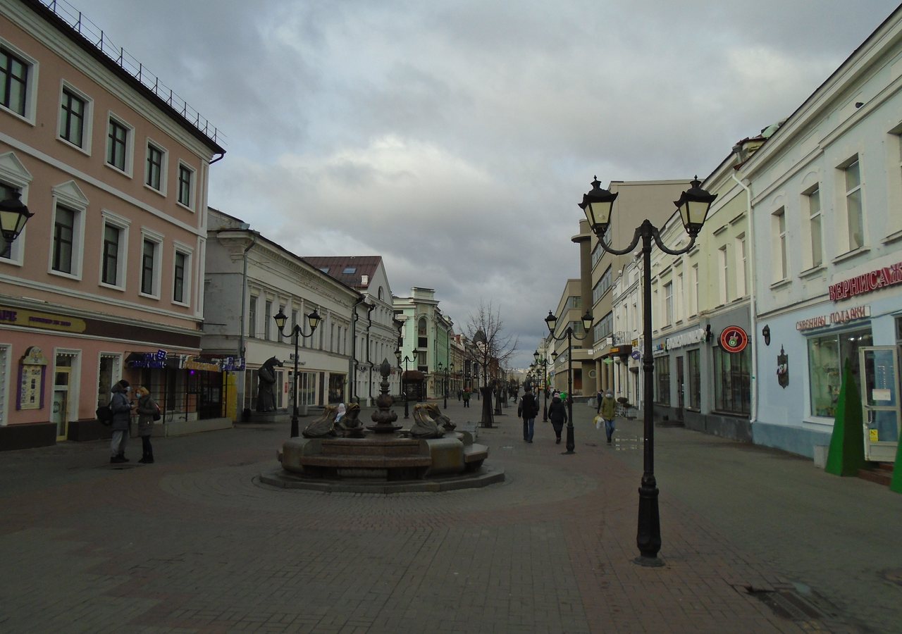 Пешеходная улица Баумана в центре Казани