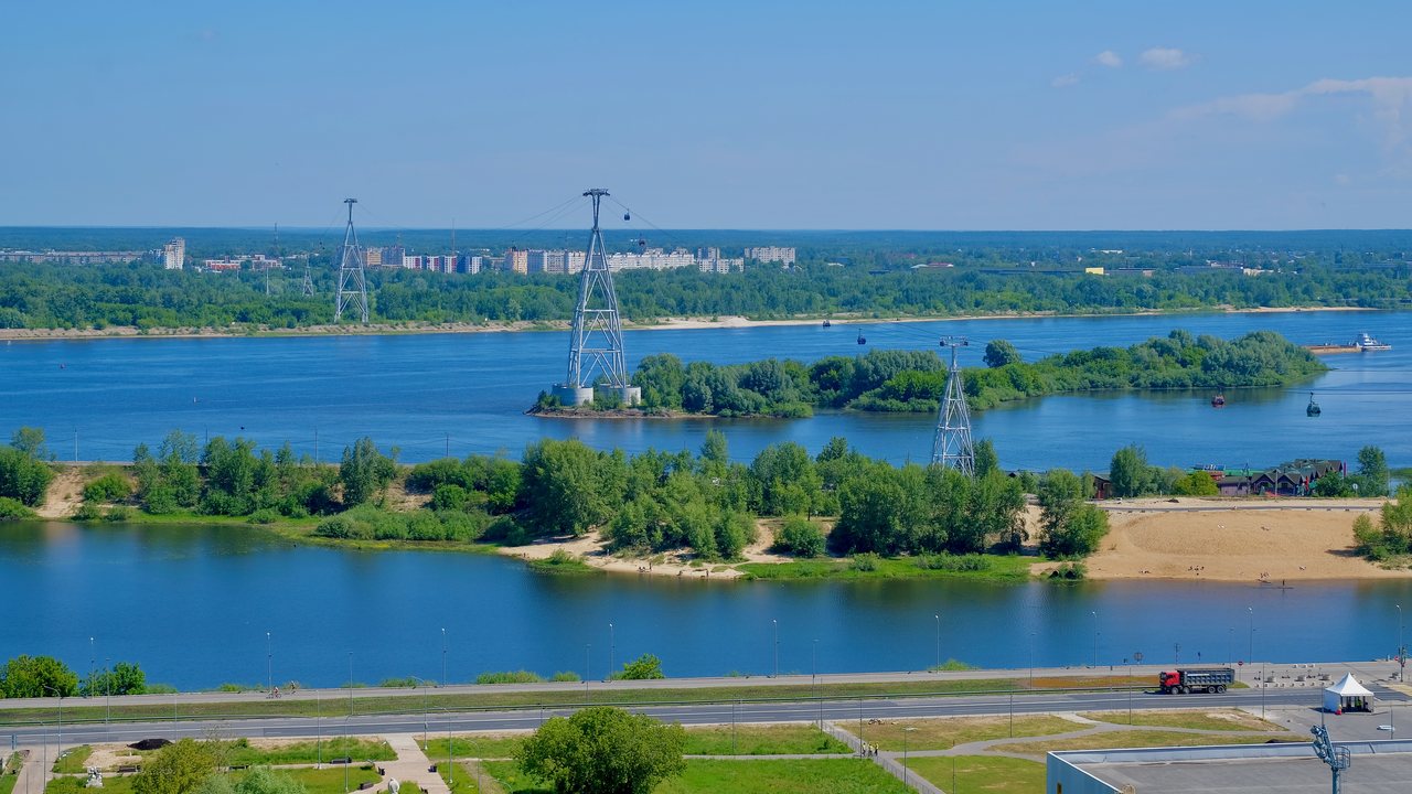 Канатная дорога через Волгу в Нижнем Новгороде